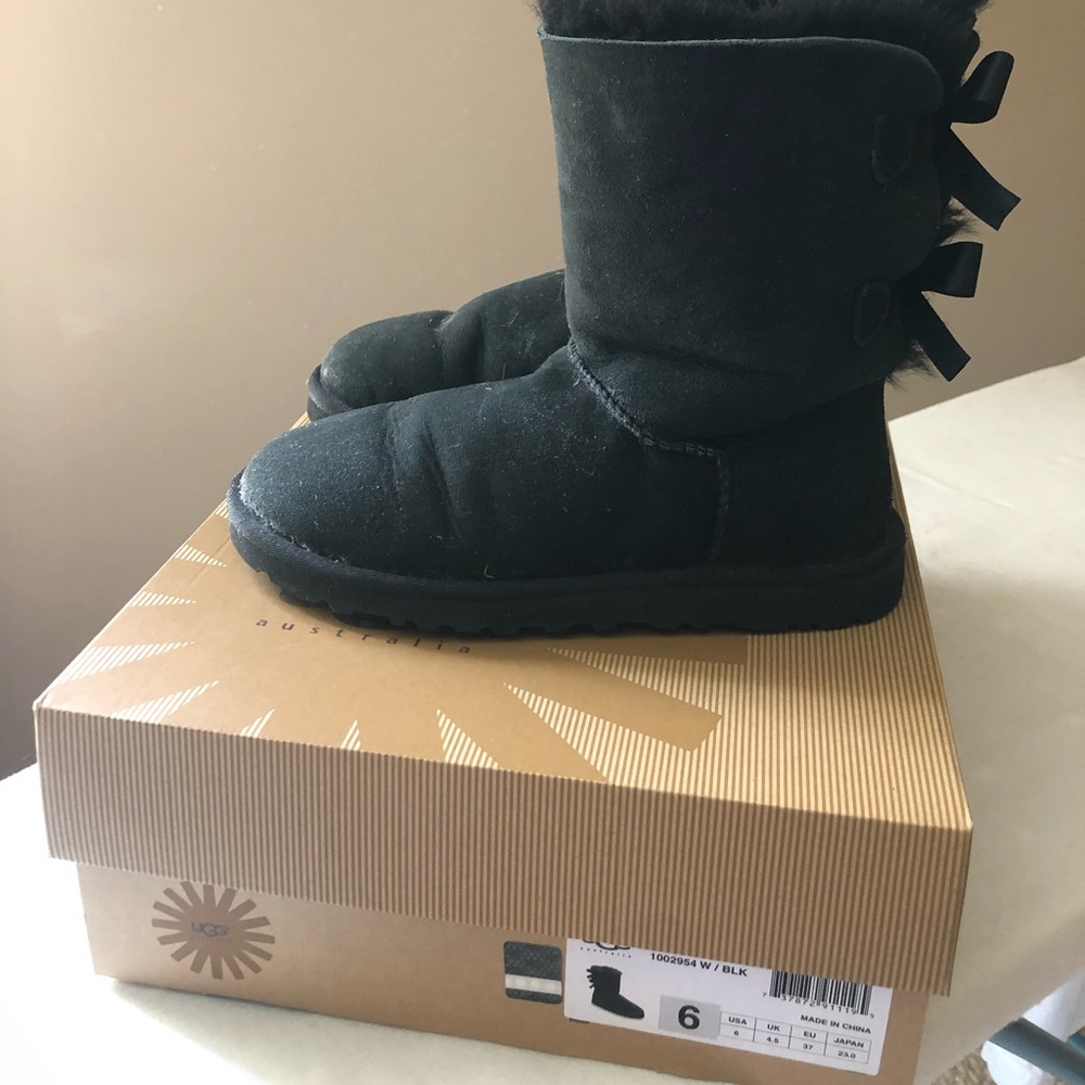 UGG Bailey Bow Boot